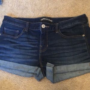 Women express shorts